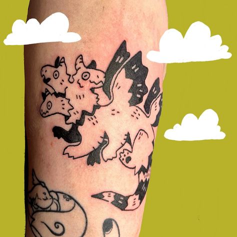 💚🌱💚 Chimera smoczek z guestspota dla @_haerelien Zapisy na listopad otwarte! Chimera Tattoo, Stick N Poke Ideas, Lino Art, Stick N Poke, Main Attraction, Dope Tattoos, Grab Bag, Ink Ideas, Tattoo Ink