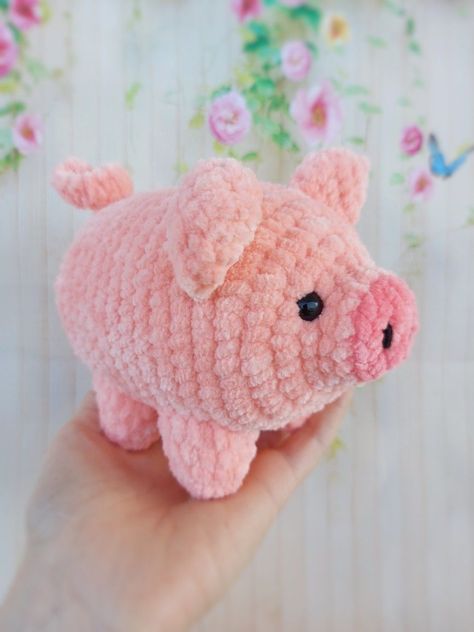 crochet amigurumi beautiful patterns Crochet Pink Stuffed Animal, Small Plush Crochet, Crochet Pink Animal, Crocette Animals, Pink Crochet Animals, Crochet Animals Ideas, Simple Crochet Plushies, Pink Things To Crochet, Pink Crochet Plushies