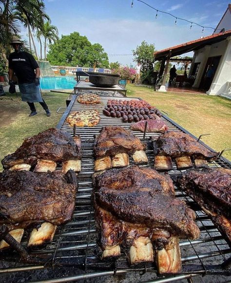 Como Fazer o Churrasco Perfeito – Cursos de Doces Gourmet Bbq Pics, Breakfast Platter, Tumblr Food, Grill Time, Weekend Mood, Paleo Food, Catering Ideas Food, Summer Grilling Recipes, Fire Cooking