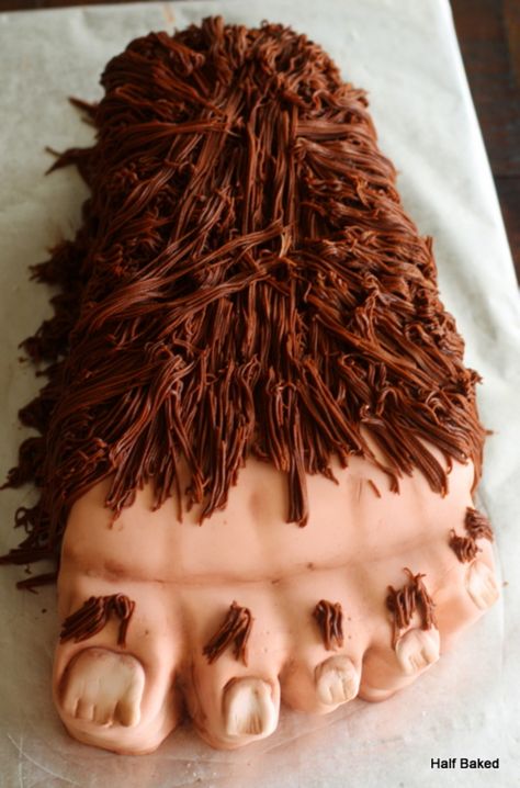 Bigfoot Snacks, Bigfoot Cake Ideas, Sasquatch Cake, Bigfoot Cake, Sasquatch Birthday, Funny Cake Ideas, Goofy Cake, Bigfoot Party, Bigfoot Birthday