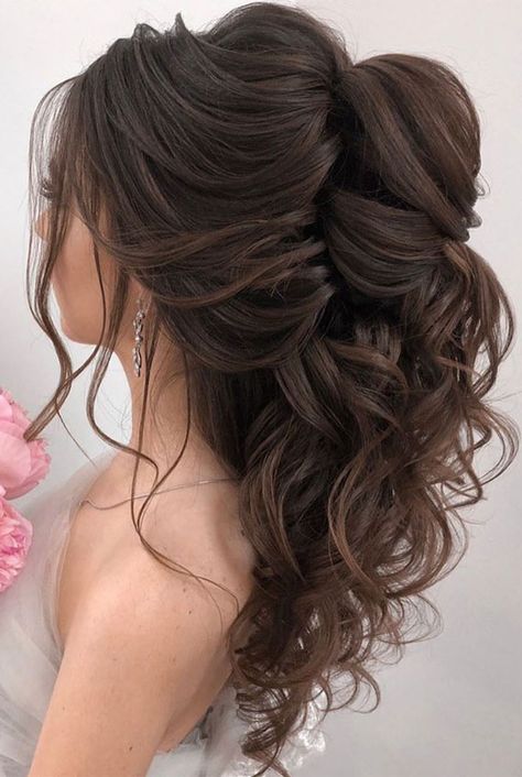 Vintage Bridal Hair, Hairstyles Prom, Bridal Hairdo, Bridal Hair Buns, Bridal Hair Inspiration, Quince Hairstyles, Long Hair Wedding Styles, Front Hair Styles, Wedding Hair Inspiration