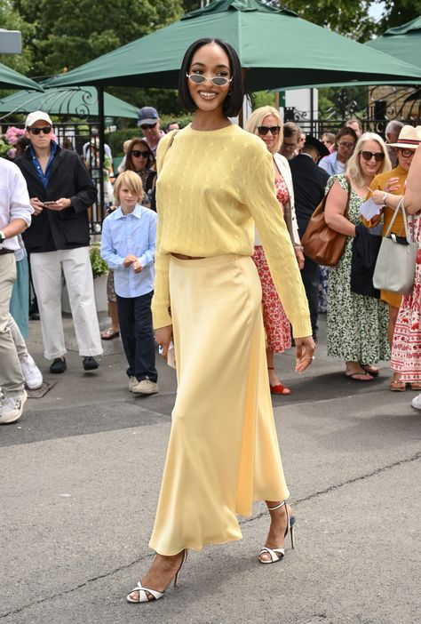 The Best Wimbledon 2023 Outfits — Plus How to Get Them - FASHION Magazine Wimbledon 2023, Mint Green Blazer, Wimbledon Fashion, 2023 Outfits, Balmain Blazer, Tennis Match, Green Blazer, Silky Blouse, Summer Suits