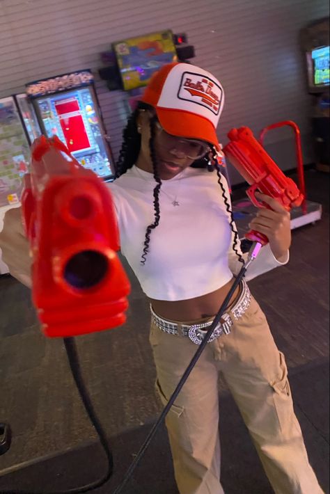 #blackgirlaesthetic #streetwear #streetwearaesthetic, black girl aesthetic street wear aesthetic, bratz dolls inspired outfit aesthetic, trucker hat outfit aestetic, black girl arcade aesthetic, black girl baddie aesthetic, #blackgirlbaddie #baddie Arcade Outfit Dress To Impress, Hoochiemama Aesthetic Outfit, Arcade Aesthetic Outfit, Cute Arcade Outfits, Dress To Impress Arcade, Arcade Dress To Impress, Arcade Outfit Ideas, Arcade Outfit, Arcade Fashion