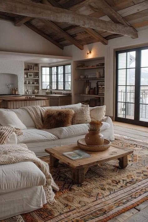 Country House Lighting Ideas, Spanish Cottage Interiors, Country Modern Interior, Rustic Country Living Room, Chalet Home, Country Farmhouse Living Room, Modern Country Living Room, Cottage House Interior, Modern Country Decor