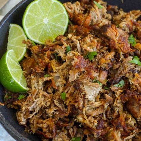 Pork Roast Tacos Crock Pots, Pork Loin Recipes Mexican, Carnitas Pork Loin, Boneless Pork Butts In The Crock Pot, Pork Loin Carnitas, Crockpot Carnitas Recipes, Carnitas Slow Cooker, Carnitas Recipes, Carnitas Crockpot