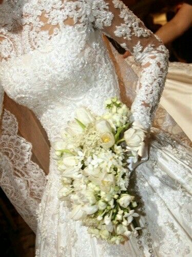 Catholic Wedding Dress, Traditional Catholic Wedding, Fairytale Wedding Dresses, Dream Wedding Decorations, Fairy Tale Wedding Dress, Beautiful Wedding Gowns, Catholic Wedding, Fairy Wedding, Victorian Wedding