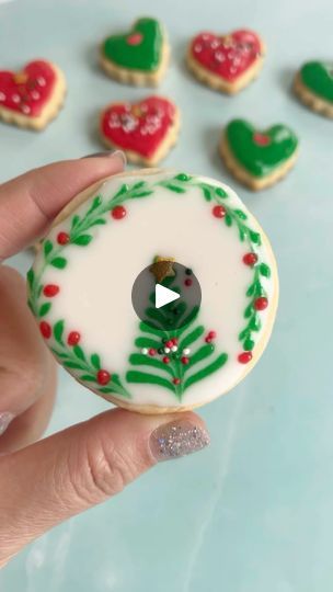 Wet On Wet Cookie Decorating Christmas, Decorating Cookies, 10k Views, Sleigh Ride, Cookie Art, Christmas Baking, Tis The Season, Cookie Decorating, Christmas Cookies