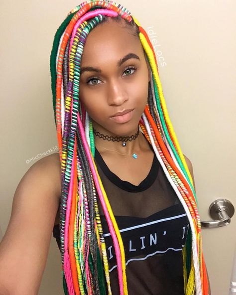 Rainbow Yarn Locs African Yarn Hairstyles, Colored Dreadlocks, Yarn Hairstyles, Yarn Braids Styles, Yarn Locs, Yarn Dreads, Dreads Hairstyles, Rainbow Braids, New Natural Hairstyles