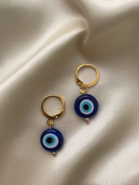 Greek Eye Jewelry, Jewellery Evil Eye, Evil Eye Piercing, Evil Eye Accessories, Evil Eye Jewellery, Pop Jewelry, Basic Jewelry, Evil Eyes, Evil Eye Earrings