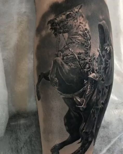 Nazgul Tattoo, Good Tattoo, Leo Tattoo, Leo Tattoos, Horse Tattoo, Baby Tattoos, Jrr Tolkien, Compare And Contrast, Thoroughbred