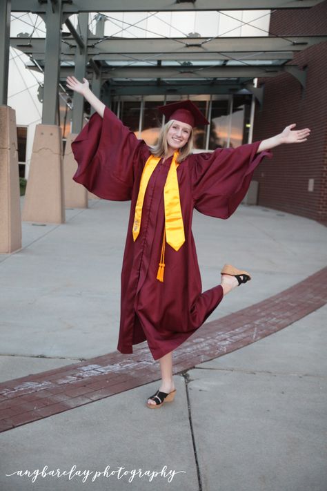 High school graduation cap and gown Maroon Graduation Gown, Red Cap And Gown Graduation, Maroon Cap And Gown Graduation Outfit, Green Graduation Gown And Cap, Graduation Green Cap And Gown, Friend Cap And Gown Pictures, Graduation Cap And Gown, Graduation Gown, High School Graduation Cap