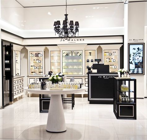 New Jo Malone store in Den Haag, Holland. Maybe I can visit here someday? Perfume Showroom, Jo Malone Store, International Finance, Jewelry Shop Display, Drawing Furniture, Make Up Studio, Logo Branding Design, Store Interiors, Perfume Store