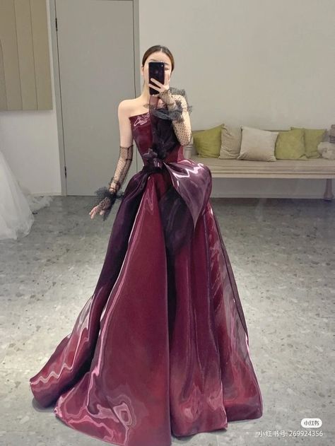 Classy Ball Gowns, Look Gatsby, Elegant Ball Gowns, Gowns Dresses Elegant, 파티 드레스, Pretty Prom Dresses, فستان سهرة, Fairytale Dress, Gala Dresses