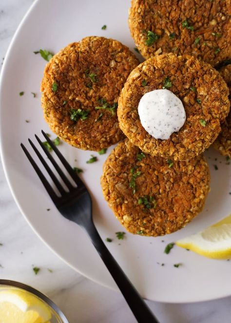 Baked Chickpea Patties, Southern Collard Greens Recipe, Baked Chickpea, Garlic Yogurt Sauce, Jackfruit Pulled Pork, Gf Treats, Southern Collard Greens, Garlic Yogurt, Chickpea Patties