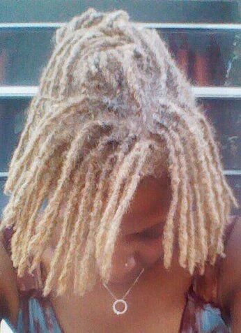 Platinum Blonde Microlocs, Brown Skin Blonde Hair, Blonde Dreadlocks, Blonde Dreads, Crochet Hair Extensions, Afro Curls, Beautiful Gray Hair, Faux Locs Hairstyles, Beautiful Dreadlocks