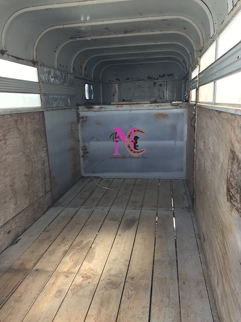 #FixerUpper Horse Trailer – DIY for Less Than $400 Weekender Horse Trailer Remodel, Horse Trailer Interior Remodel, Horse Trailer Hacks, Craft Trailer, Horse Trailer Diy, Toy Hauler Ideas, Horse Trailer Renovation, Horse Trailer Remodel, Barnwood Builders