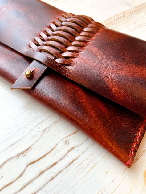 Minimalist and modern leather goods handcrafted in St. Louis Missouri. Woven Clutch, Leather Carving, Leather Card Wallet, Simple Leather, Lunch Date, Leather Artisan, Leather Art, St Louis Missouri, Leather Weaving