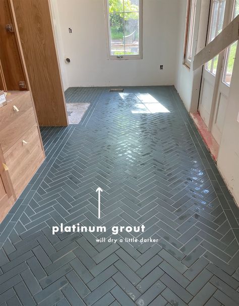 The Bathroom Tile Grout "Trend" We Are Trying - Matching Tile To Grout to Create A Monochrome Look - Emily Henderson Bathroom Tile Grout, Dark Tile Bathroom, Mudroom Tile, Slate Bathroom Tile, Dark Tile Floors, Tile Grout Color, Blue Floor Tile, Grout Colors, Blue Tile Floor