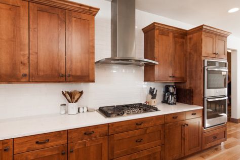 Kitchen With Medium Brown Cabinets, Updated Kitchen With Cherry Cabinets, Medium Brown Cabinets White Counter, Cherry Stained Kitchen Cabinets, Chestnut Cabinets Kitchen, Cherry Oak Kitchen Cabinets, Brown Kitchen Cabinets Color Schemes, Brown Cabinets White Counter, Red Oak Kitchen Cabinets