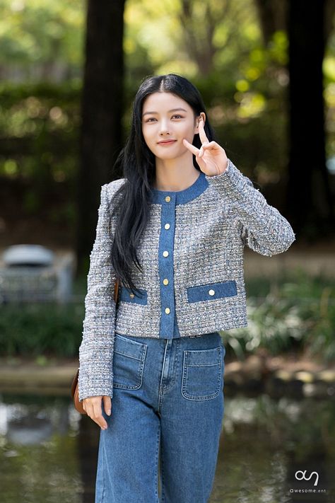 Day Out Outfit, Tweed Outfit, Kim You Jung, My Demon, Kim Yoo Jung, Fashion Top Outfits, Easy Trendy Outfits, Trendy Fashion Outfits, Korea Fashion