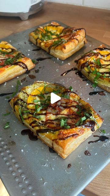 Cheese And Tomato Puff Pastry, Flavor Combos, Instagram Recipes, Puff Pastry Sheets, Pastry Sheets, Balsamic Glaze, Heirloom Tomatoes, Fresh Basil, 1 Egg