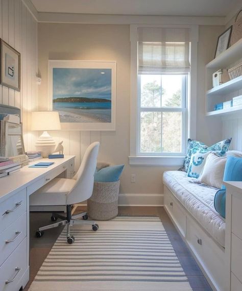 Book Nooks Cozy Home Libraries, Coastal Desk, Guest Bedroom Home Office, Cozy Home Library, Office Guest Bedroom, Beach Interior Design, Modern Loft, Small Home Office, Craft Room Office