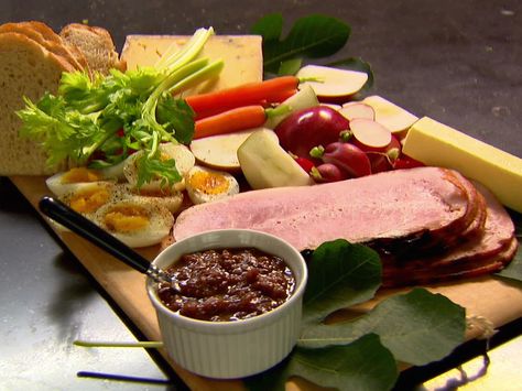 Ploughman's Lunch Ploughman's Lunch, Ploughmans Lunch, Hp Sauce, Ina Garten Recipes, Food Network Canada, Lunch Recipe, Pub Food, Light Dinner, British Food