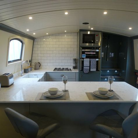 Brand-New-Ultra-Modern-Fully-Fitted-Widebeam-Boats-£170,000 | New Concept Boats Barge Interior, P Shaped Bath, Boat House Interior, Single Wardrobe, Houseboat Living, Granite Worktops, Siding Paint, Boat Interior, Central Heating System