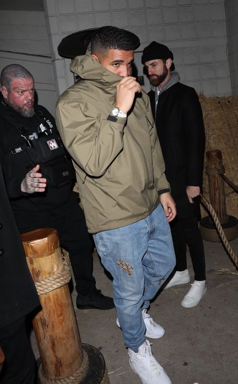 @glacierhearts Drake Fashion 2023, Drake Style Outfits, Drake Outfits Fashion, Drake Fits, Drake Outfits, Drake Outfit, Drake Style, Drake Fashion, Aesthetic Male Outfits