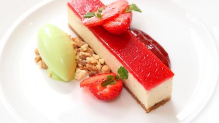 Recipe: Vanilla & strawberry cheesecake and basil ice cream | Great British Life Cheesecake Presentation, Fancy Desserts Presentation, Scottish Desserts, Basil Ice Cream, Fancy Desserts Recipes, Fine Dining Desserts, Plated Dessert, Plating Ideas, Dessert Presentation