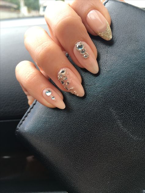 Nude Nails Almond Shape, Crystal Placement On Nails, Almond Nails With Gems, Nude Nails Almond, Gem Placement, Nails With Gems, Nails Almond Shape, Shellac Nail Art, Glitter Nails Acrylic