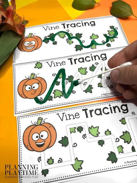 Preschool Harvest Activities, Pumpkin Themed Activities, Preschool Lesson Plans Themes, Pumpkin Activities Kindergarten, Preschool Harvest, Pumpkin Activities Preschool, Pumpkin Math Activities, Halloween Theme Preschool, Preschool Pumpkin