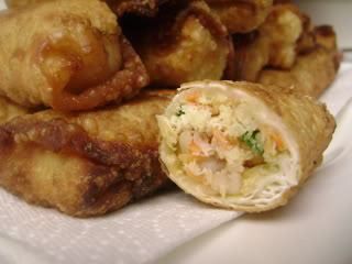 Shrimp and Crab Eggrolls | I♥food4thought Crab Eggs, Shrimp Egg Rolls, Egg Roll Recipes, Chinese Takeout, Roll Recipes, Lobster Recipes, Egg Roll, Seafood Dinner, Fortune Cookie