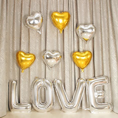 Love Ballons, Anniversary Party Favors, Love Balloon, Valentine Anniversary, Engagement Decorations, Romantic Scenes, Love Shape, Wedding Balloons, Heart Balloons