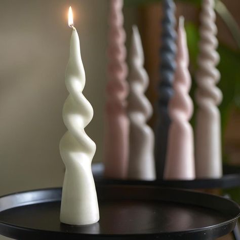 Green Candle, Riviera Maison, Pink Candles, White Candles, Hand Thrown, Color Rosa, Taper Candle, Light Green, Twist