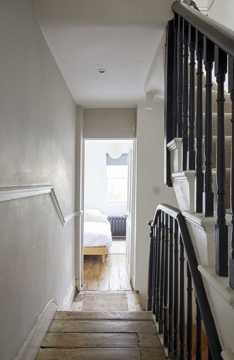 Victorian Terrace Stairs, Victorian Terrace House Interior, Uk Small Terraced House Interiors, Semi Ideas, Small Terraced House, Terrace House Interior, Exposed Brick Fireplaces, Victorian House Interiors, Loft Staircase