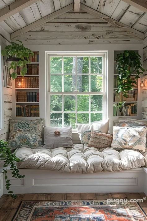 Small Sunroom Ideas for a Stylish Home - Puqqu Tiny Sunroom, Small Sunroom Ideas, Small Sunroom, Sunroom Ideas, Cozy Nooks, Attic Room, Small Attic, Project Planning, Dream Cottage