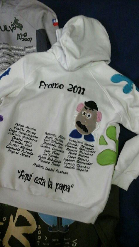 Diego Bustamante, Promo 2023, Senior Jackets, Mood Wallpaper, Diy Crafts Jewelry, Jewelry Crafts, Vision Board, Prom, Sweatshirts