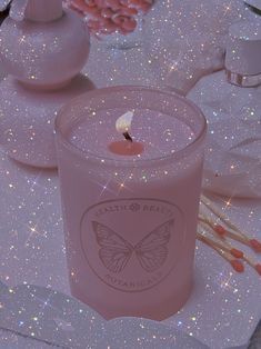 Glittery Aesthetic, Pink Candle, Unusual Pictures, Conjoined Twins, Cute Lockscreens, Glittery Wallpaper, Glitter Candles, Pink Tumblr Aesthetic, Fruit Wallpaper