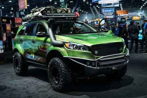 kia sorento off road kit | Photo Gallery 702261 - Off-Roading Kia Sorento Concept Teased for SEMA ... Kia Sorento 2017, Mom Car, Kia Sedona, Overland Vehicles, Off Roading, 4x4 Trucks, Offroad Trucks, Fj Cruiser, Kia Sorento