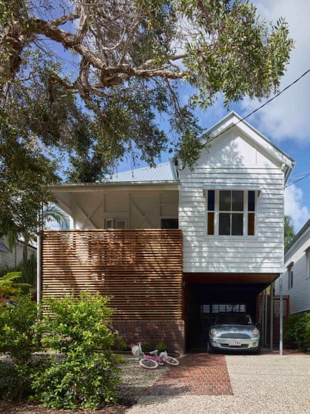 Lifted House, Front Veranda, Queenslander House, Brisbane Architects, Raised House, Open Stairs, Louver Windows, Timber Battens, Exposed Aggregate