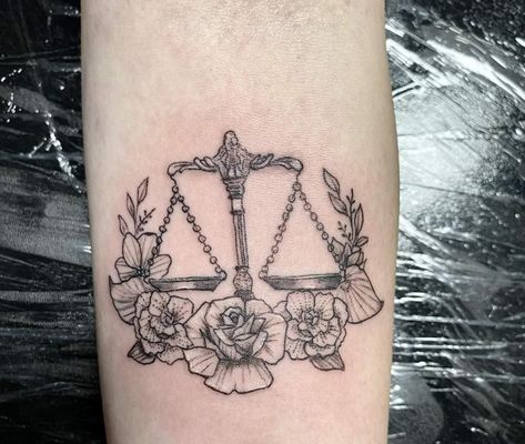 First tattoo original idea. About balance in life. Balance Beam Tattoo, Balance Tattoo, Mama Tattoo, Balance In Life, Libra Tattoo, Goddess Tattoo, Ink Inspiration, Balance Beam, First Tattoo