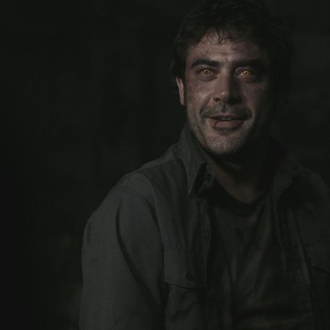 #supernatural #johnwinchester #azazel Azazel Supernatural, Devils Trap, John Winchester, Jeffrey Dean, Jeffrey Dean Morgan, Super Natural, Winchester, Favorite Tv Shows, Supernatural