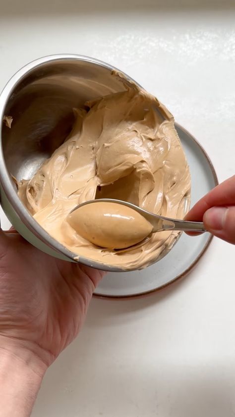 Butterscotch Whipped Cream - Matt Adlard White Chocolate Whipped Cream, Cupcake Shoes, Matt Adlard, Butterscotch Recipes, Celebration Food, Baking Treats, Souffle Recipes, Recipes With Whipping Cream, Cake Fillings