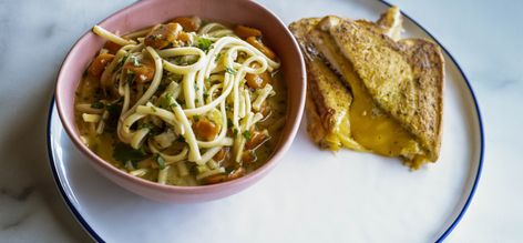 Retro Noodle Soup by Ree Drummond Retro Noodle Soup Pioneer Woman, Pioneer Woman Air Fryer Grilled Cheese, Pioneer Woman Retro Noodle Soup, Air Fryer Grilled Cheese, Ree Drummond Recipes, Chicken Soups, Grilled Cheese Recipes, Pioneer Woman Recipes, Tv Food