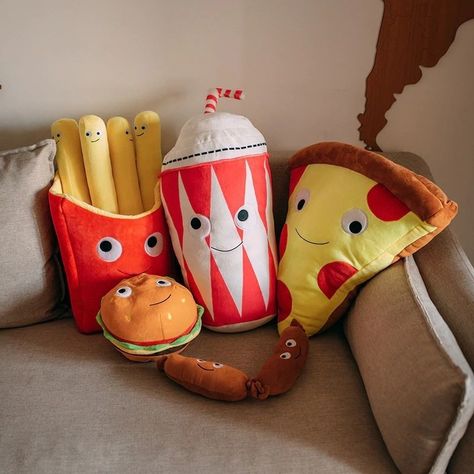 Fries And Burger, Stuffed Food, Burger And Chips, Food Plushies, Sofa Back Cushions, Cute Dog Beds, Weird Furniture, Food Pillows