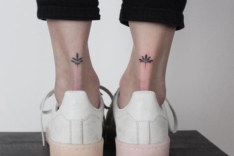 Cute ankle tattoo Lotus Tattoo Back, Heel Tattoos, Botanisches Tattoo, Cute Ankle Tattoos, Achilles Heel, Vegan Tattoo, Handpoke Tattoo, 4 Tattoo, Ornamental Tattoo