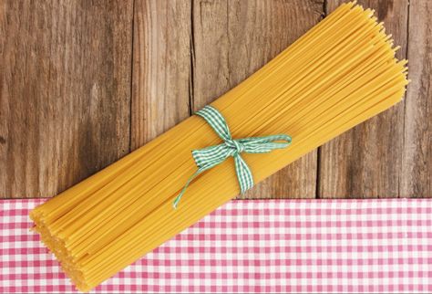 Angel-Hair Pasta with Sun-Dried Tomatoes and Basil - The Cook's Cook Angel Hair Pasta Recipes, Campfire Desserts, Dry Noodles, Basil Recipes, Angel Hair Pasta, Angel Hair, Sun Dried Tomatoes, Kids Recipes, Dried Tomatoes