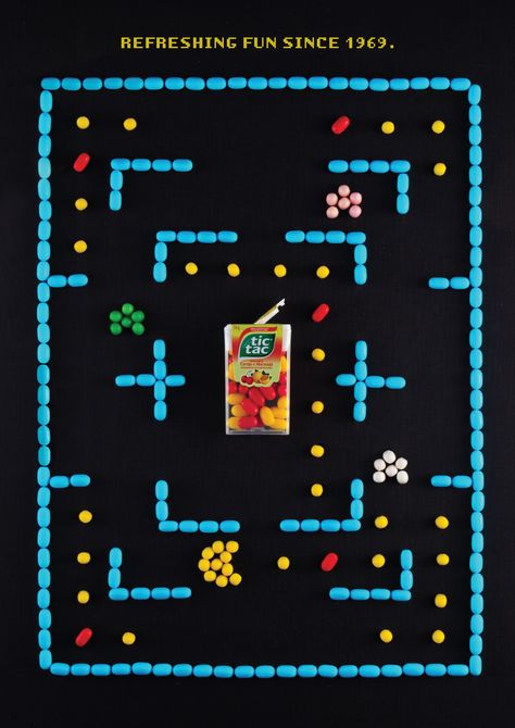 PAC-MAN maze and graphics recreated with Tic Tac mints in a new poster campaign using the nostalgia of classic video games to promote Tic Tacs. School Advertising, Candy Drawing, Sao Paolo, Ad Photography, Vintage Video Games, Creative Advertising Campaign, Publicidad Creativa, Retro Video, Classic Video Games