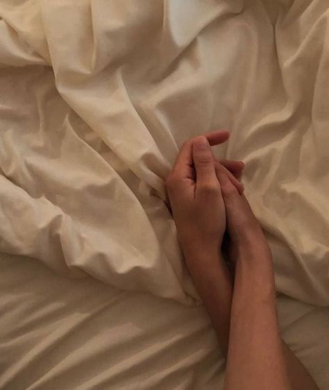 Couple Bed, Bed Photos, Couple Holding Hands, Couple Hands, Ugly Love, Night Couple, Hand Photo, Gold Aesthetic, One Bed